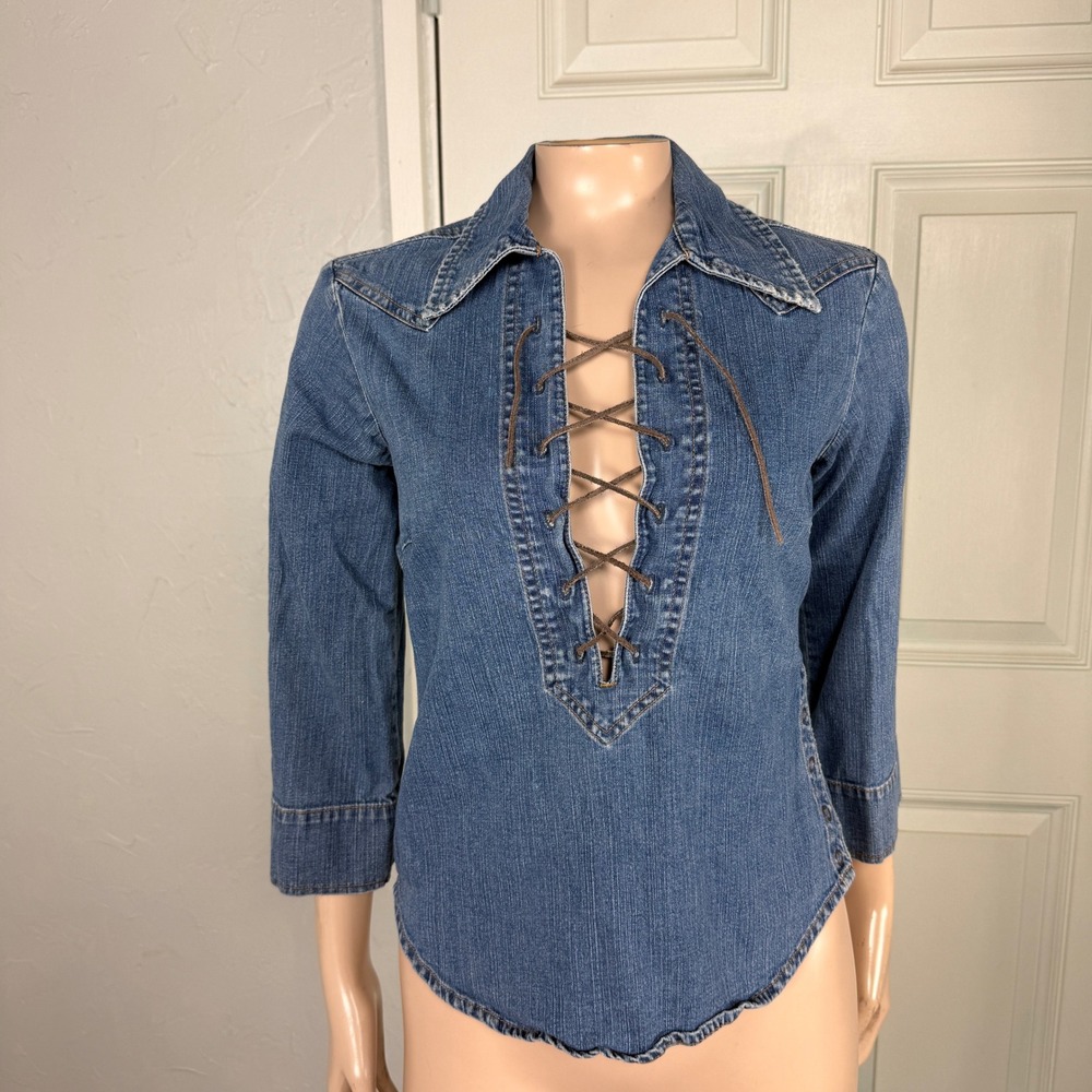 Vintage Y2K Levi's Women's Shirt Denim Lace Up Western Cowgirl Cotton Small BB8